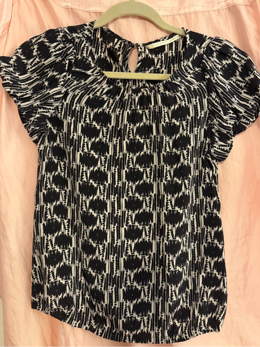 Twelfth Street by Cynthia Vincent 100% Silk Blouson Flutter Sleeve Top S/P